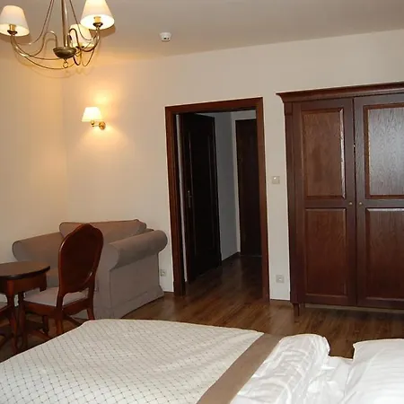 Oda ve Kahvaltı Palac Struga