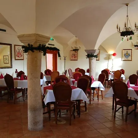 Oda ve Kahvaltı Palac Struga 3*