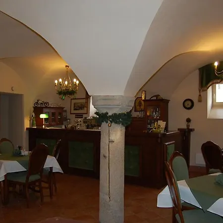 Oda ve Kahvaltı Palac Struga