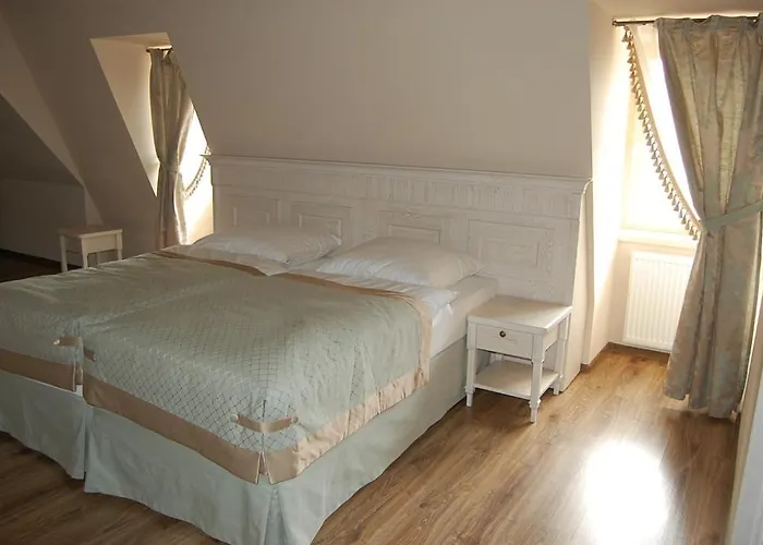 Nocleg ze śniadaniem Palac Struga