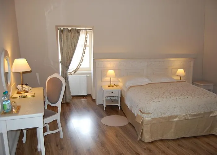 Nocleg ze śniadaniem Palac Struga