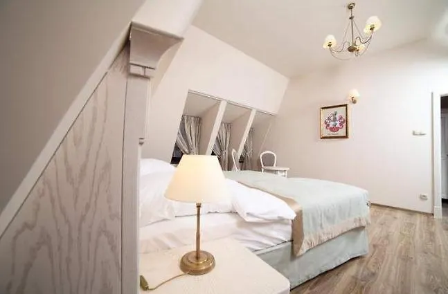 Palac Struga Nocleg ze śniadaniem